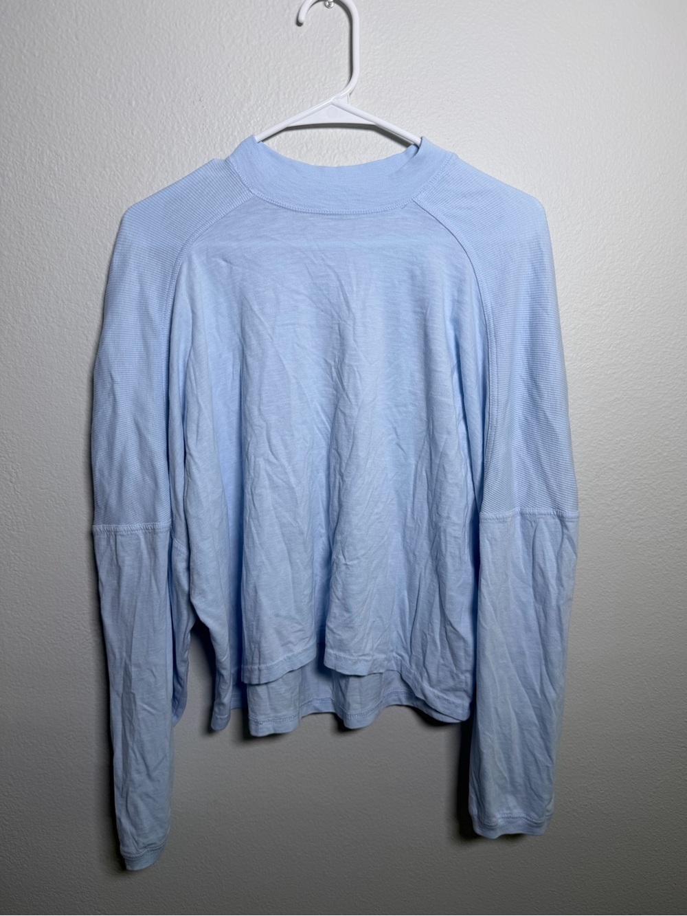 aerie Light Blue Long Sleeve Crewneck Ribbed Cotton Top Size M
